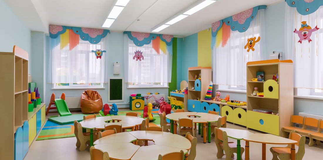 Świerkowe Bielany - przedszkola i szkoły w okolicy Świerkowe Bielany - przedszkole